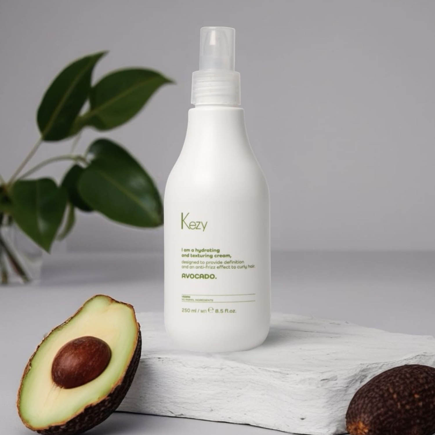 Зволожувальний і текстуруючий крем для кучерів Kezy Avocado Hydra & Curly Cream, 250 ml - 2